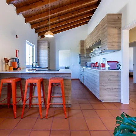 Casa Arafel Villa *
