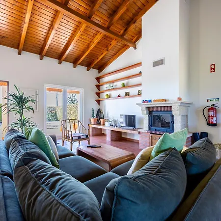 Casa Arafel *