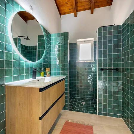Casa Arafel * ألخيزور